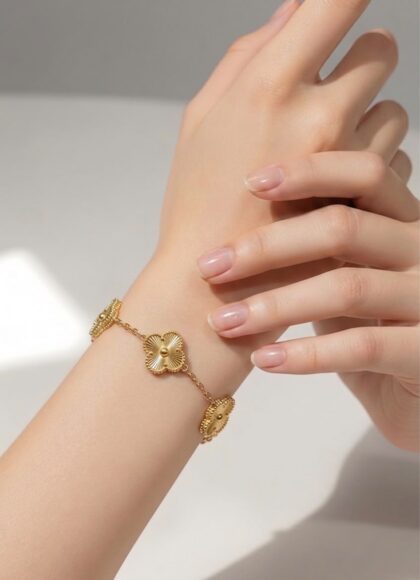 Van cleef gold