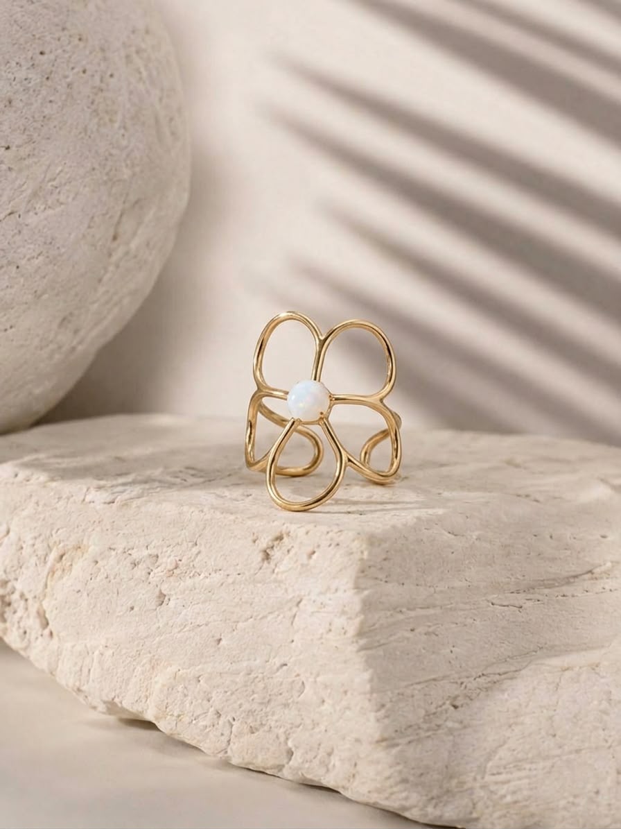 Dahlia Ring